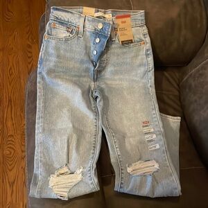 Brand new Levi Wedgie Straight Jeans size 25x28 0 X Short